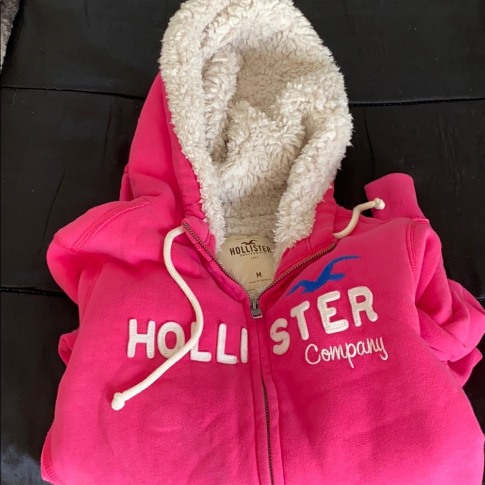 sweatshirt with fur